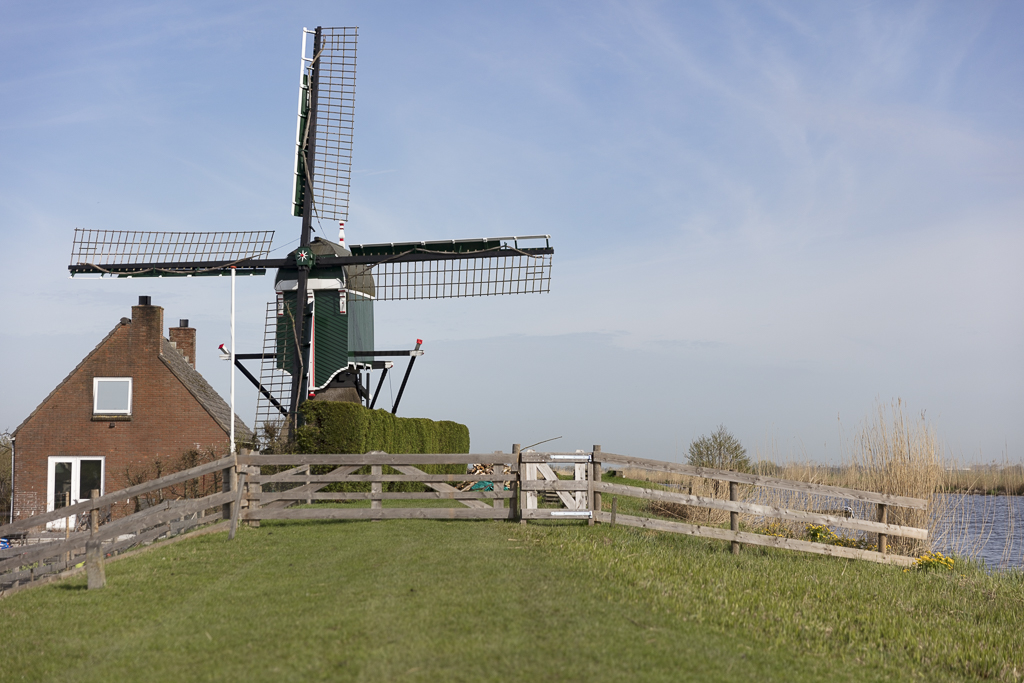 Toepassing van planken in een hekwerk